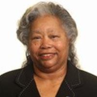 Headshot of Elaine Davis