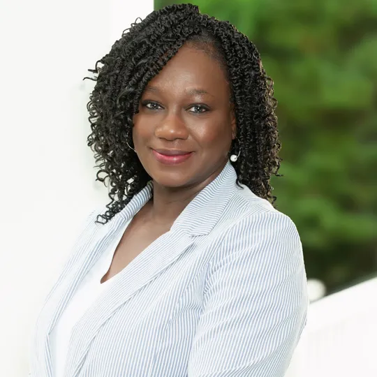 Kim Marshall, Agent in  - Compass