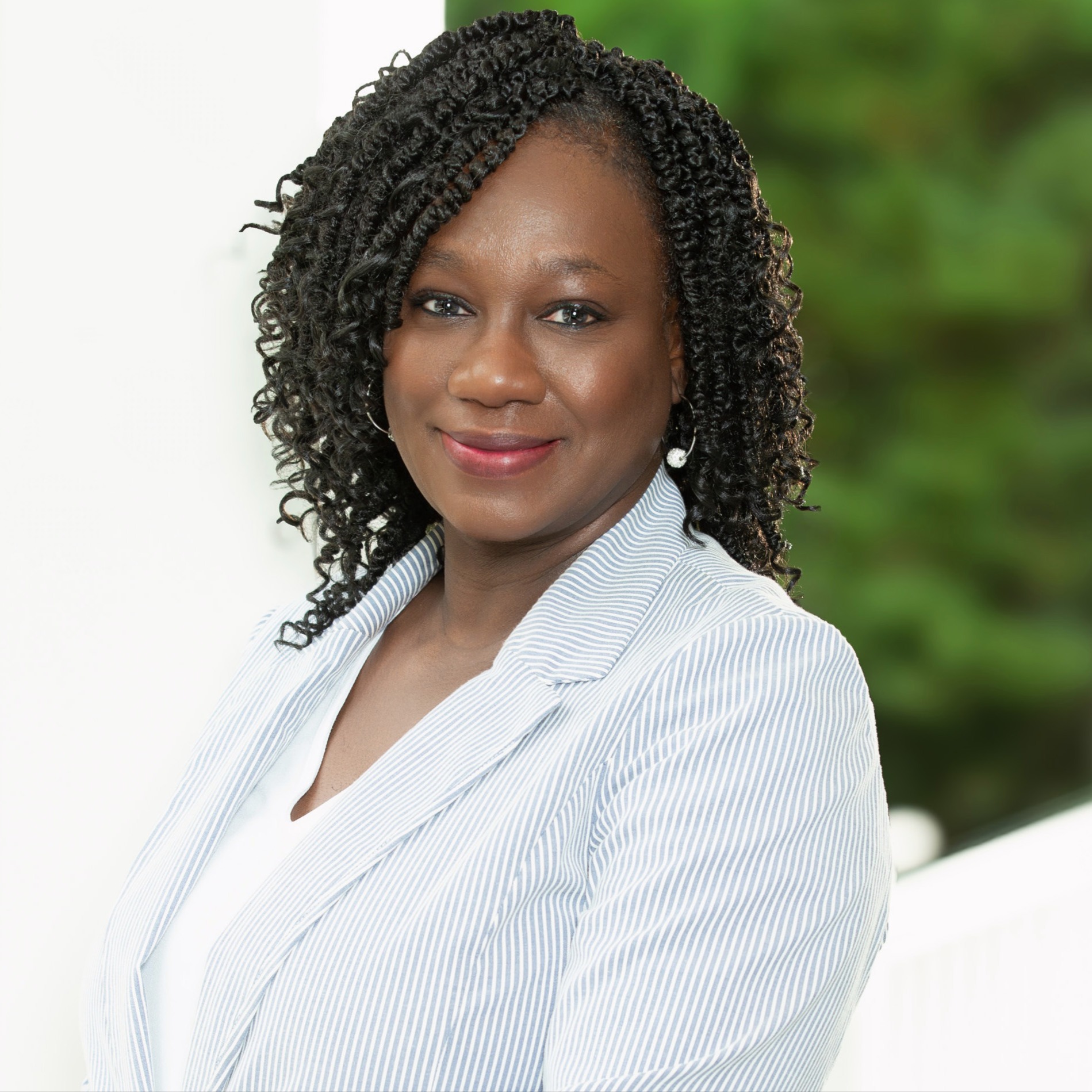 Headshot of Kim Marshall
