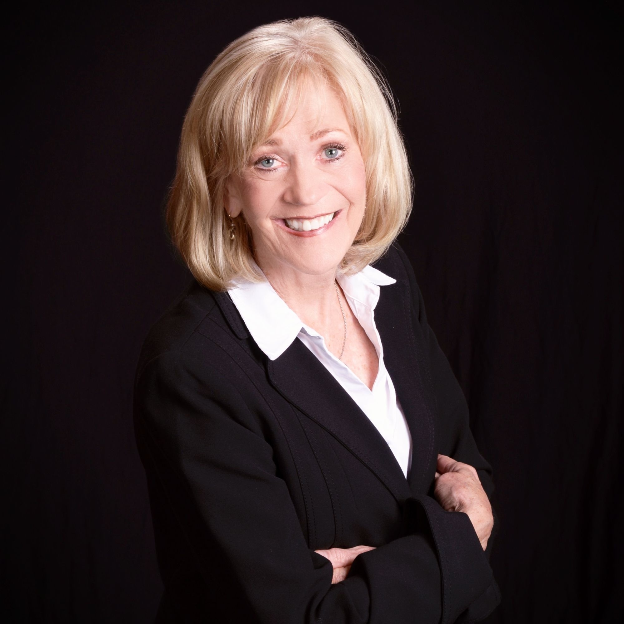 Headshot of Suzanne Ebbert