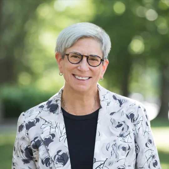 Janis Lippman, Agent in  - Compass