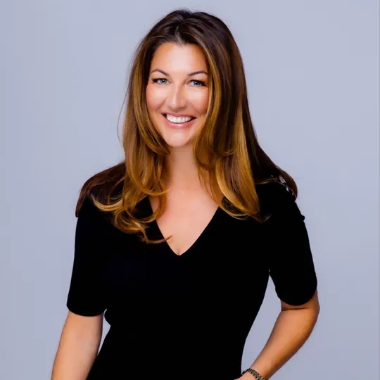 Debi Doyle, Agent in  - Compass