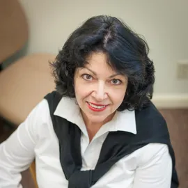 Linda Alioto, Agent in  - Compass