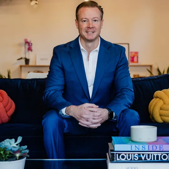 Kevin Mckendry, Agent in  - Compass