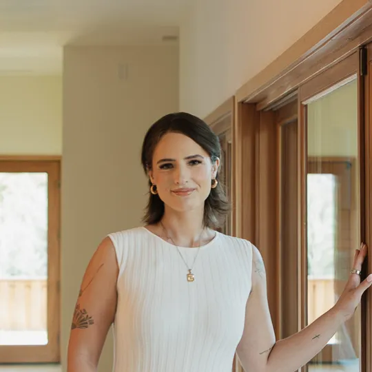 Emma Allred, Agent in  - Compass