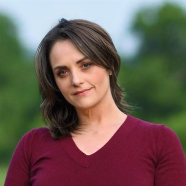 Headshot of Shannon McCarthy