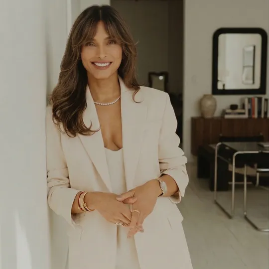 Stacey Alvarez, Agent in  - Compass