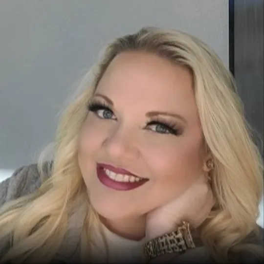 Stephanie Bodiford, Agent in  - Compass