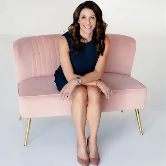 Gina Saab, Agent in  - Compass