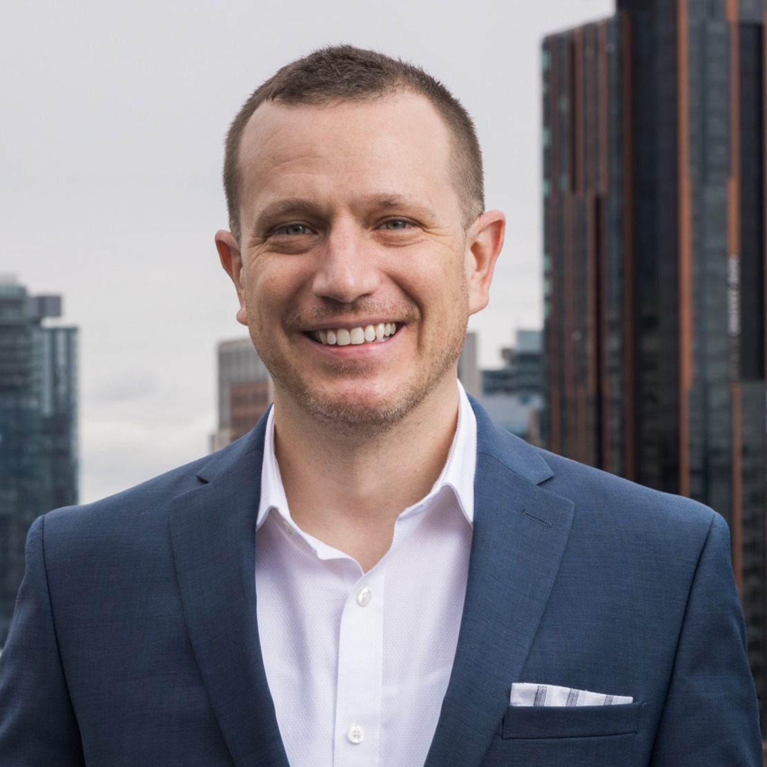 Headshot of Justin Scott