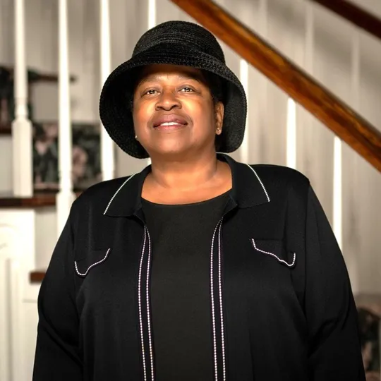 Vanessa B Scott, Agent in  - Compass