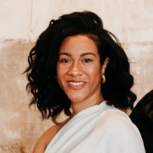 TiYanna Smith, MPA, Agent in  - Compass