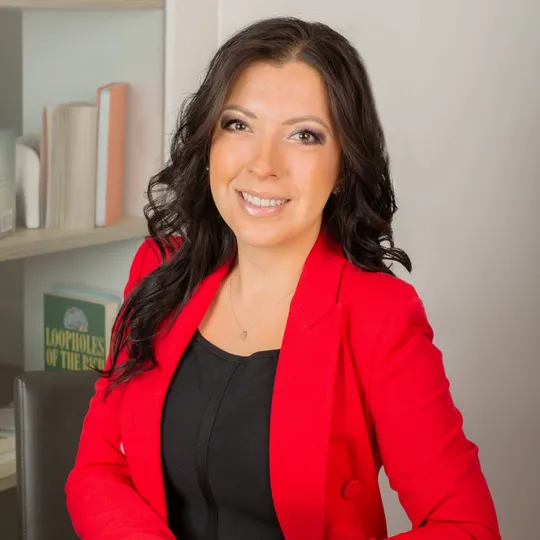 Christina Rodriguez, Agent in  - Compass