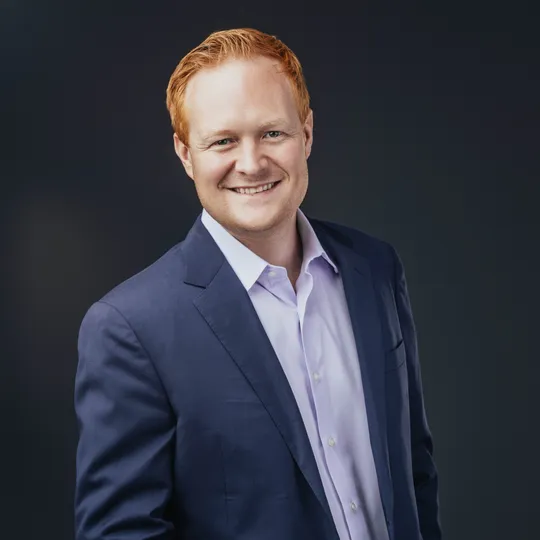 Alex Haried, Agent in  - Compass