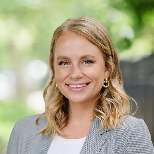 Meghan Olin, Agent in  - Compass