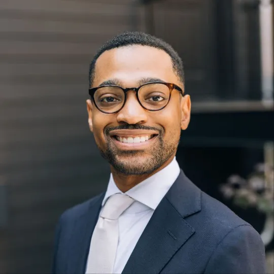 Jon Fox, Agent in  - Compass