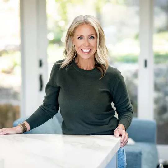 Maile Mock, Agent in  - Compass