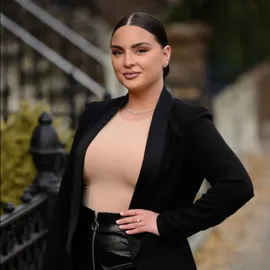 Blair Ademi, Agent in  - Compass