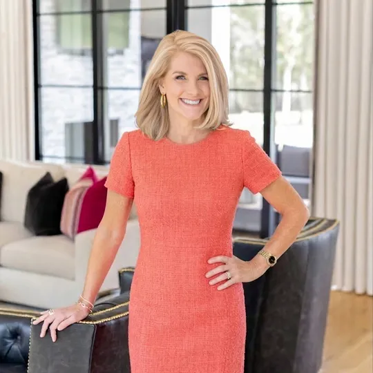 Susan Georgeson, Agent in  - Compass