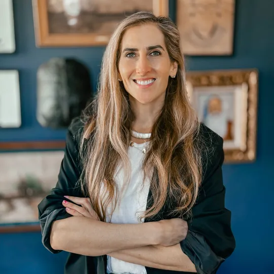 Natalie Jackson, Agent in  - Compass