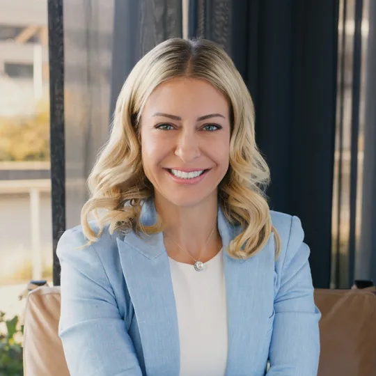 Elizabeth Lothamer, Agent in  - Compass