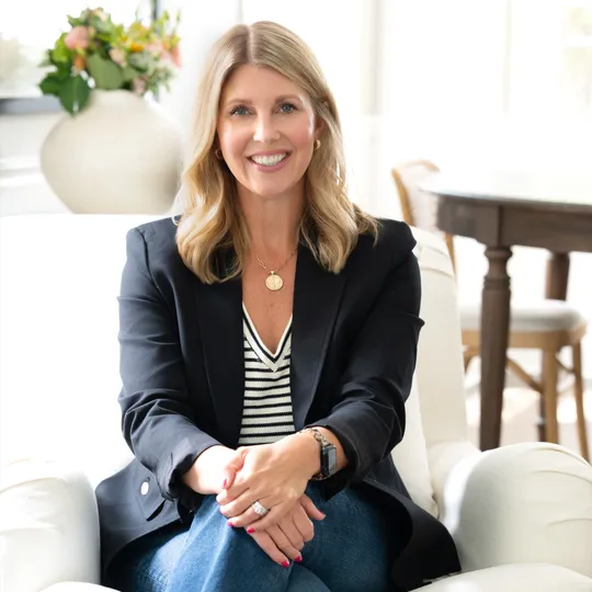 Laura Lando, Agent in  - Compass