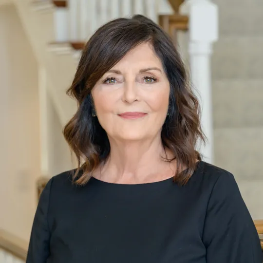 Sharon Mendosa, Agent in  - Compass