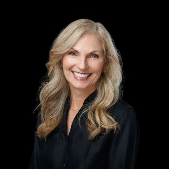 Leanne Thomas, Agent in  - Compass