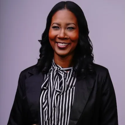 Jade Phelps, Agent in  - Compass