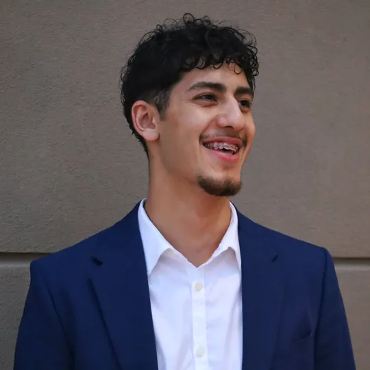 Vokil Alla Nur, Agent in  - Compass