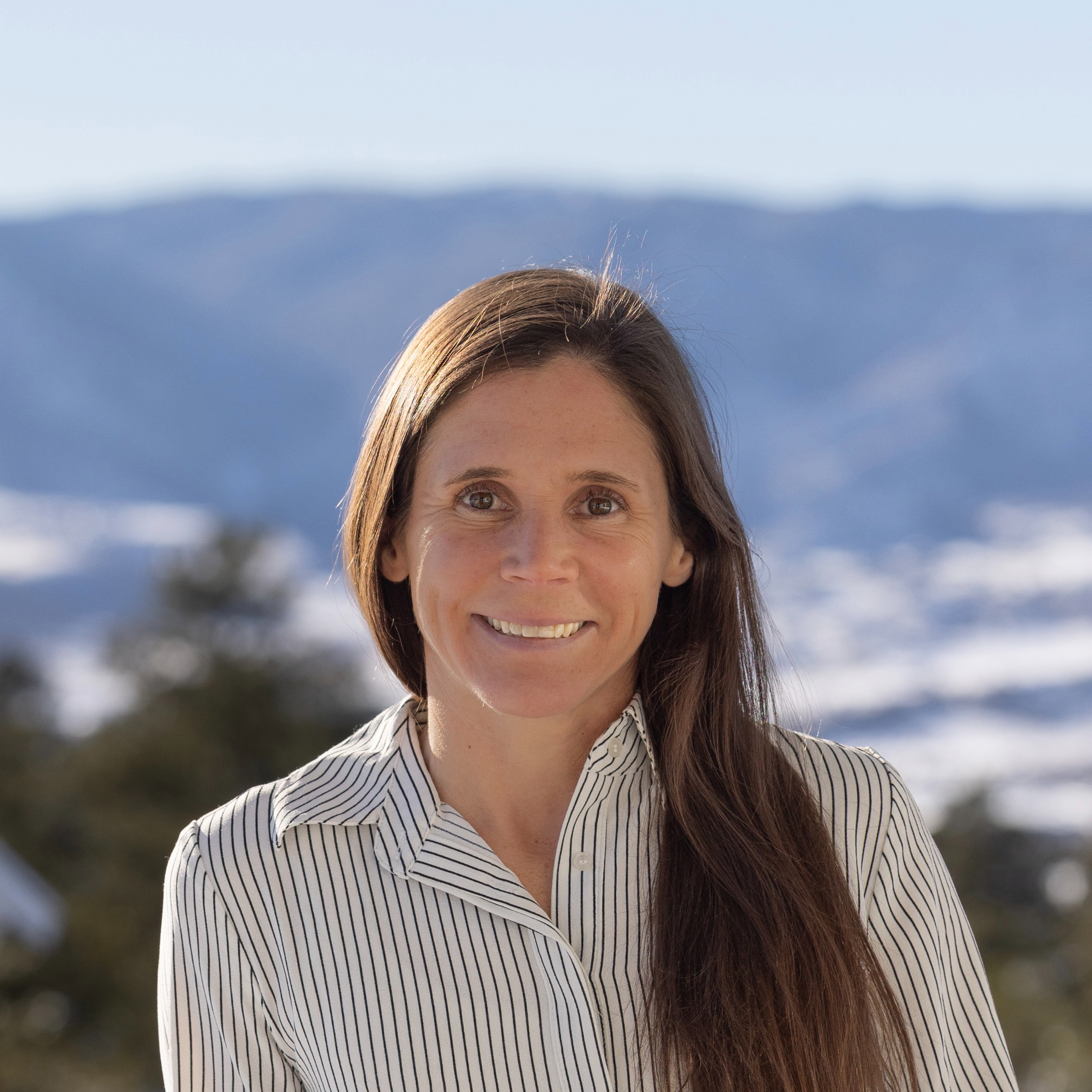 Headshot of Erin Bellissimo