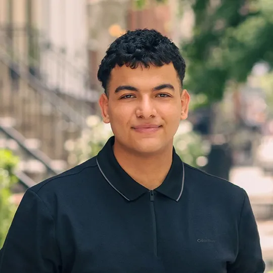 Khrem Boyoumi, Agent in  - Compass