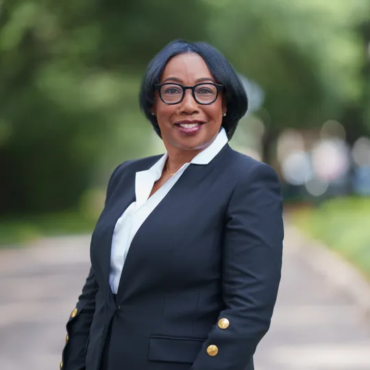 Sharon Cross, Agent in  - Compass