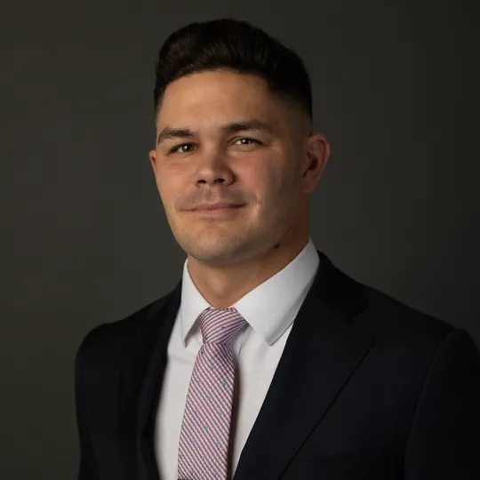 Justin Miret, Agent in  - Compass