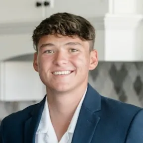 Jeremy Mayan, Agent in  - Compass