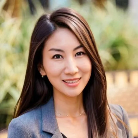 Ahee Han, Agent in  - Compass