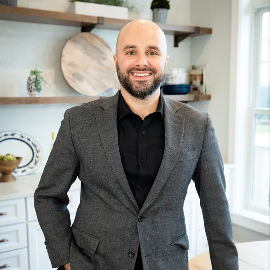 Corbin Blosat, Agent in  - Compass