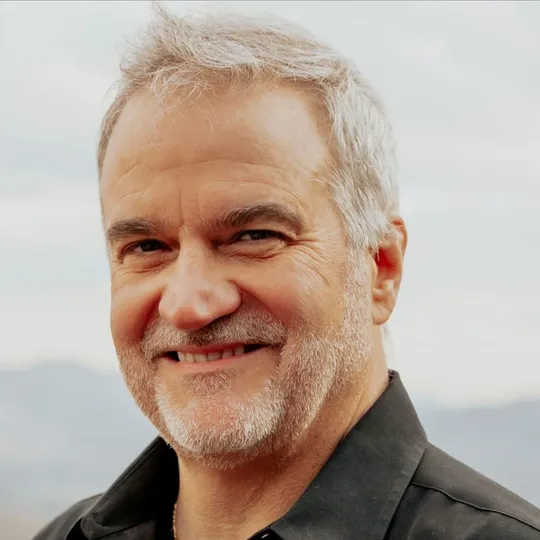 Hunter Lanier, Agent in  - Compass