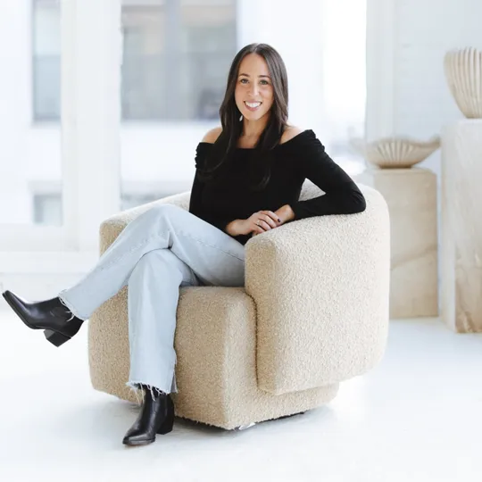 Jordyn Schiffman, Agent in  - Compass