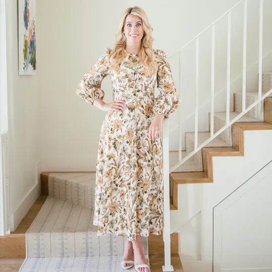 Lesley Arbuckle Lewis, Agent in  - Compass