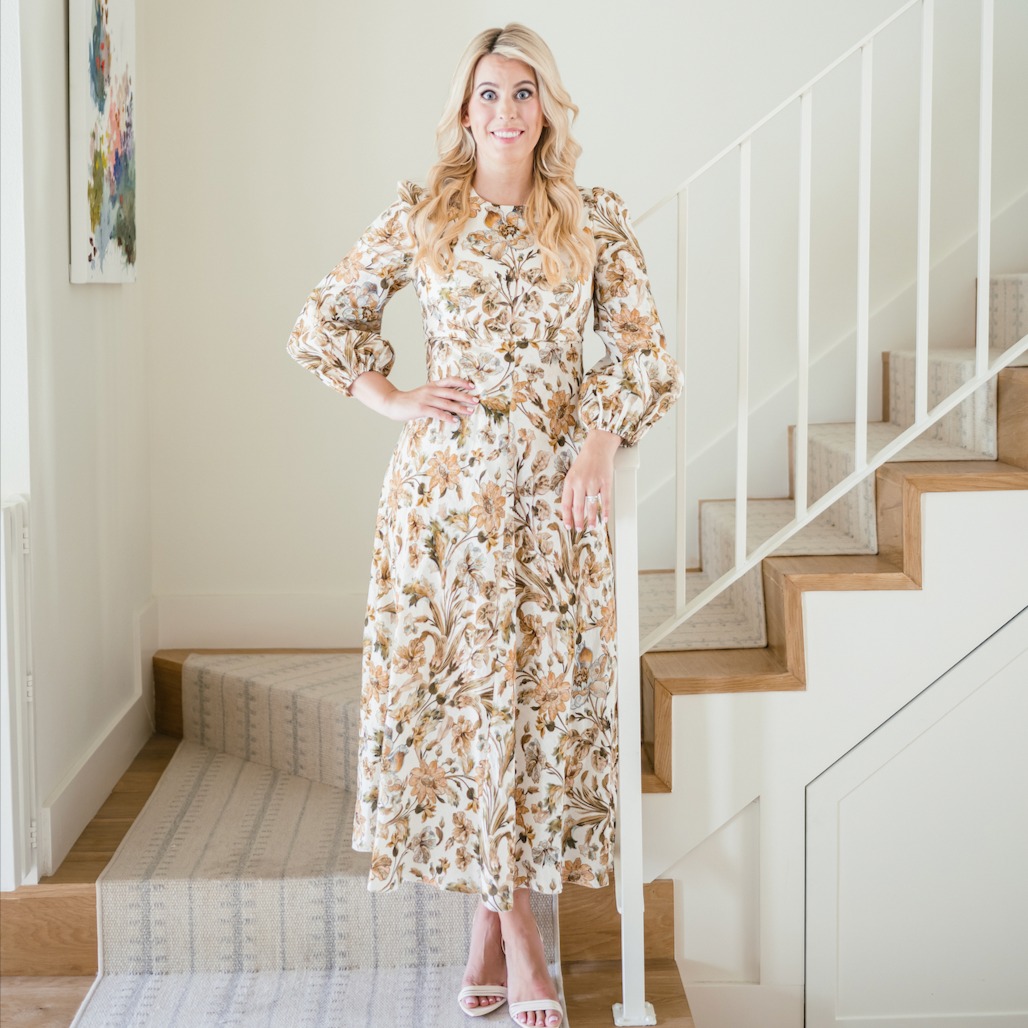 Headshot of Lesley Arbuckle Lewis