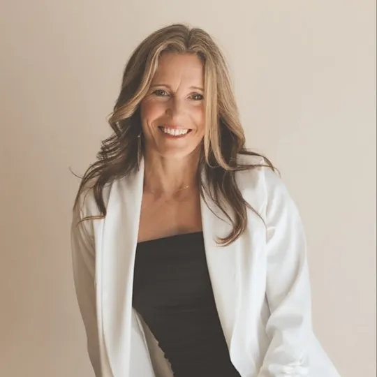 Molly Trapp, Agent in  - Compass