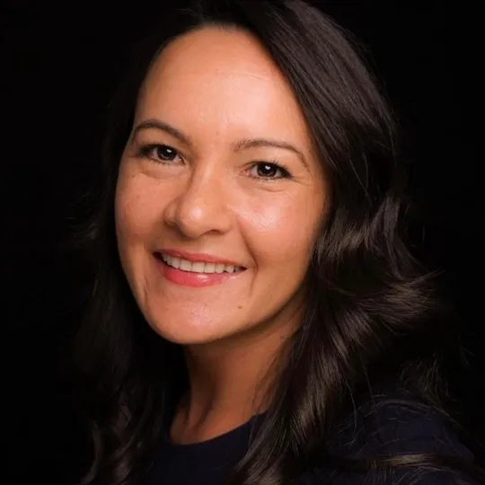 Cinzia Iacoponi, Agent in  - Compass