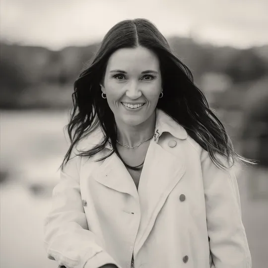 Anne Prunty, Agent in  - Compass