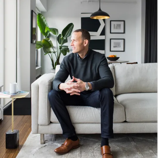 Joe Cunningham, Agent in  - Compass