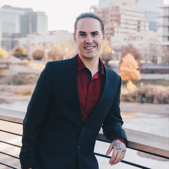 Shane Kazimier, Agent in  - Compass