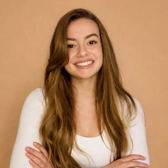 Elaine Gray, Agent in  - Compass