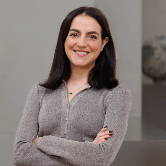 Taylor Warshauer, Agent in  - Compass