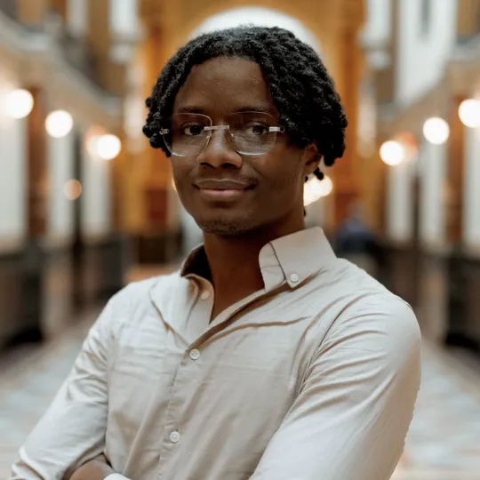 Von Sydnor, Agent in  - Compass