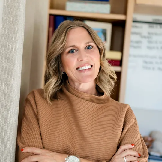 Jessica Curtis, Agent in  - Compass